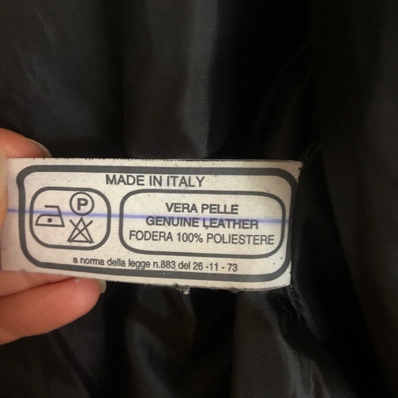 Itailian leather jacket - Picture 2 of 3